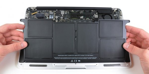 Cách sử dụng pin Macbook cũ chính hãng giá rẻ hiệu quả nhất