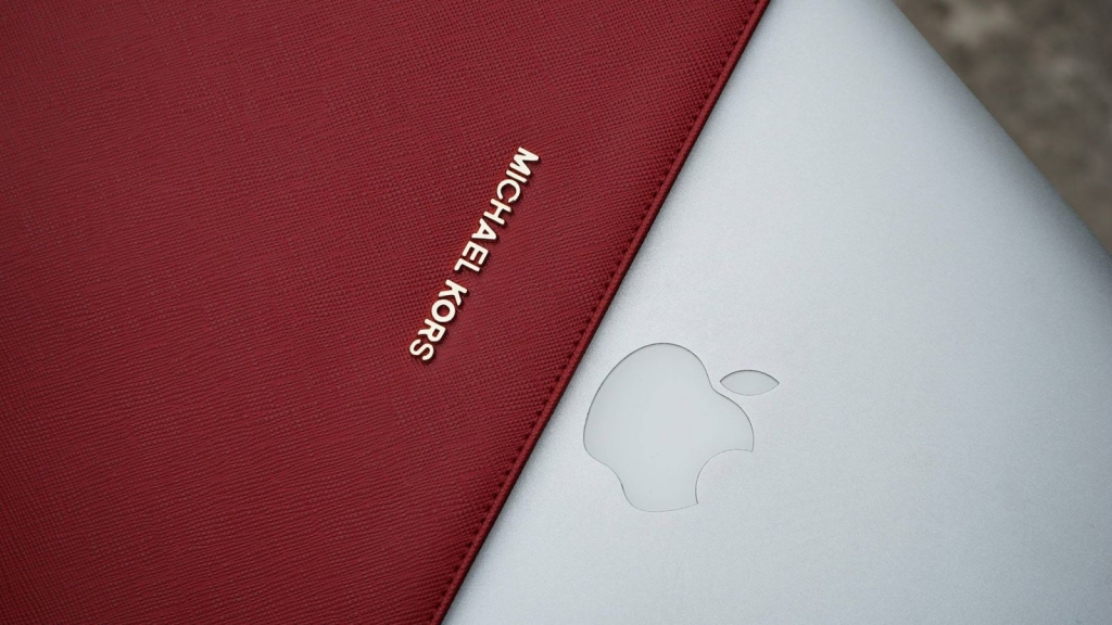 Cặp đựng Macbook Air cũ chính hãng 