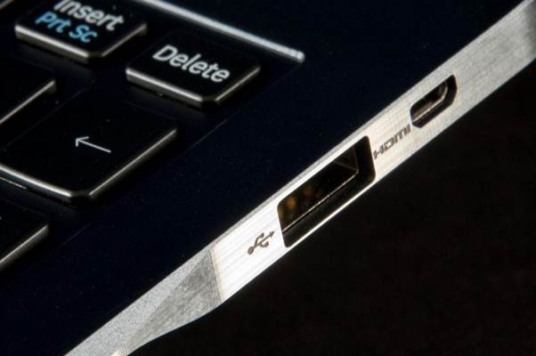 Macbook Air 13 inch cũ