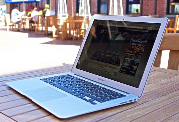 Macbook Air 13 inch cũ