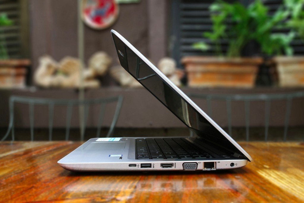 Macbook Air 13 inch cũ