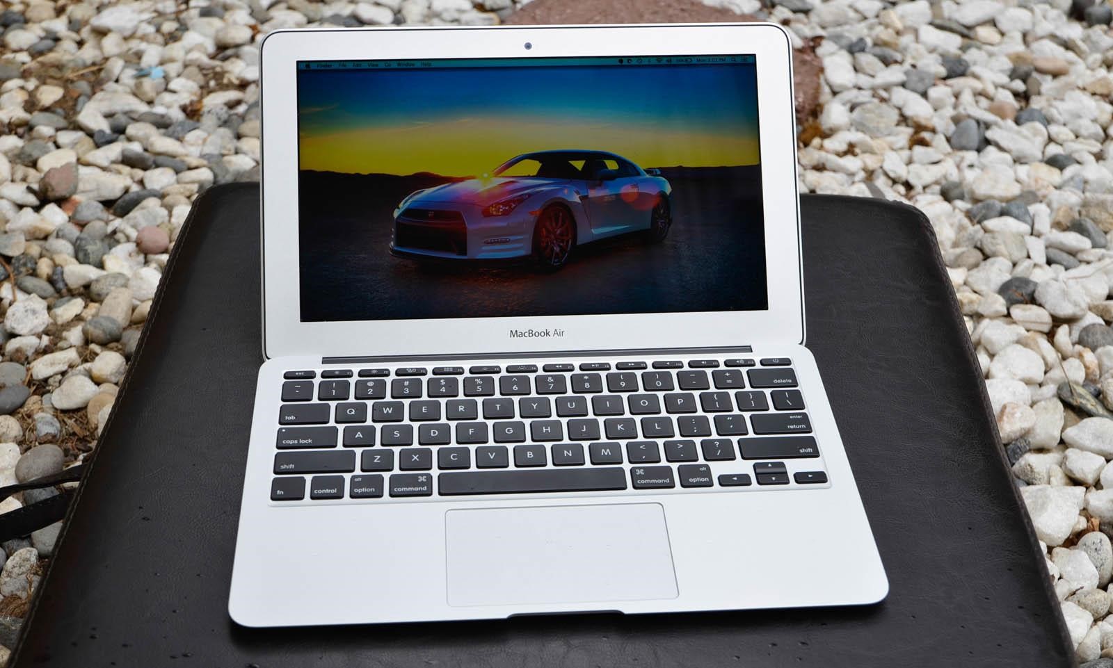 cua-hang-ban-macbook-cu-gia-re