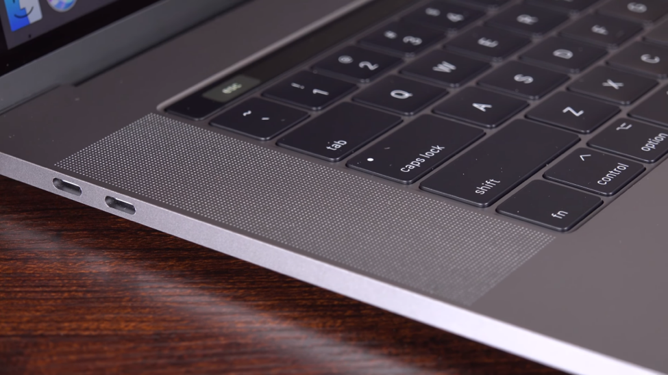 Mở hộp Macbook Pro 2017 đón chào chip Intel Kaby Lake - ảnh 3