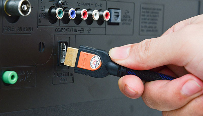 Kết nối laptop với tivi qua cổng HDMI chỉ với 10 giây!!