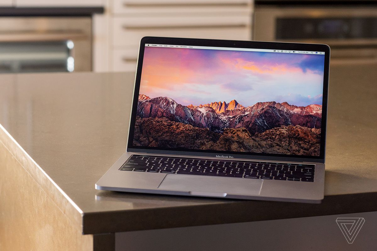 MACBOOK PRO có trình duyệt nhanh cùng ngoại hình khá gọn