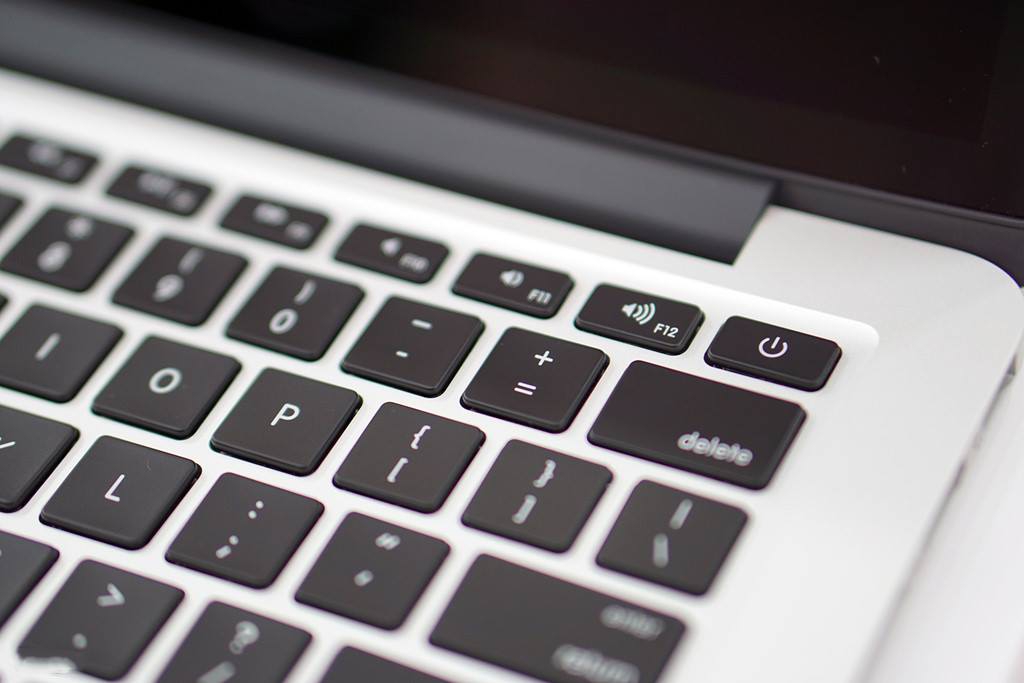 Macbook Pro Retina 13 inch 2015 MF840 Core i5 8GB 256GB – Like new - ảnh 3