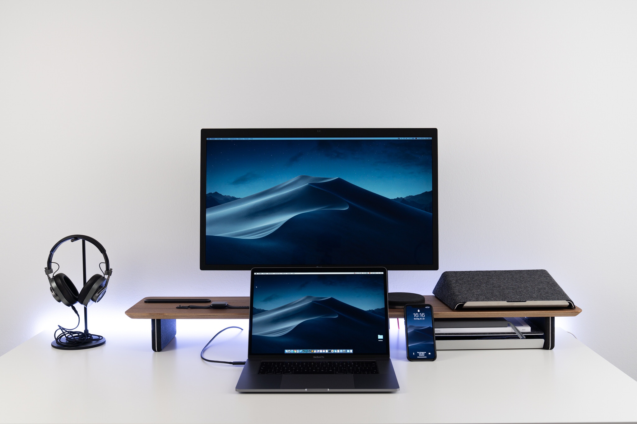 Apple ra mắt dòng Macbook 16 inch và màn hình dành riêng 32 inch độ phân giải 6K trong năm 2019 - ảnh 2