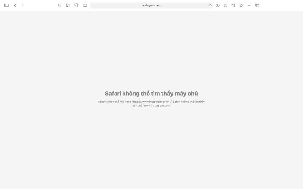Nền tảng Instagram bản web cũng chịu tình cảnh tương tự