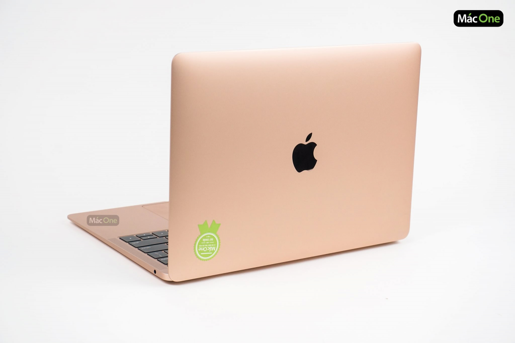Cấu hình mạnh mẽ CPU và Ram đều được nâng cấp Macbook Air 2018