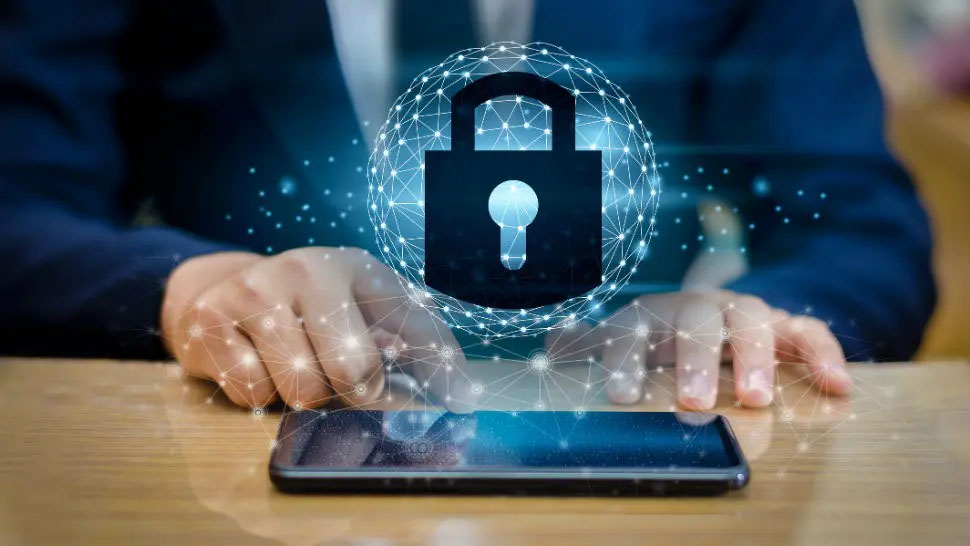 Lỗ hổng bảo mật trên iPhone