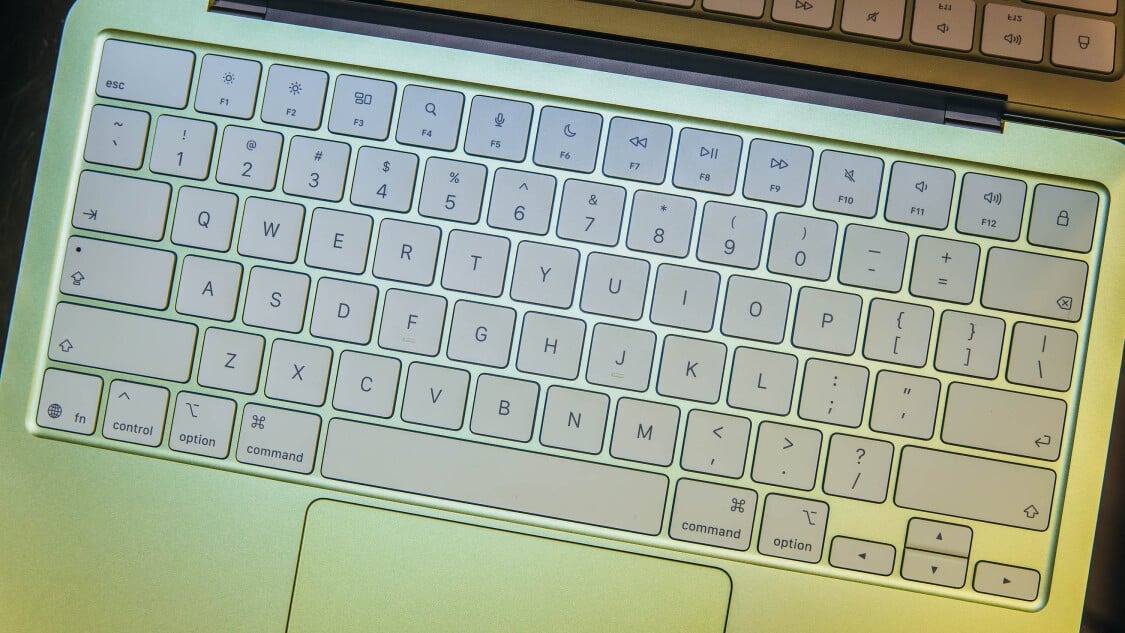 Tổng Hợp Đánh Giá MacBook Neo 2026: Chip iPhone Có Đủ Không?
