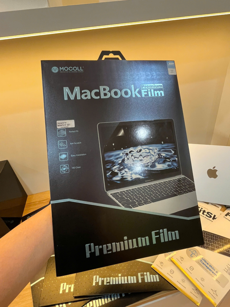 Dán màn hình MOCOLL MacBook Pro 16 inch 2021 - ảnh 3