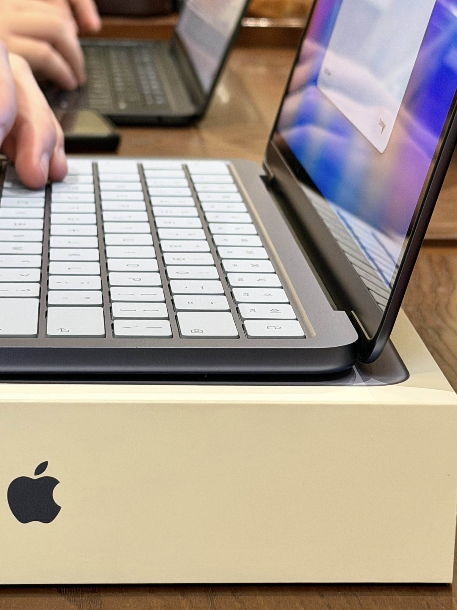 Bảng Giá MacBook Neo, Air M5 Và Pro M5 2026 – Tại MacOne - ảnh 7